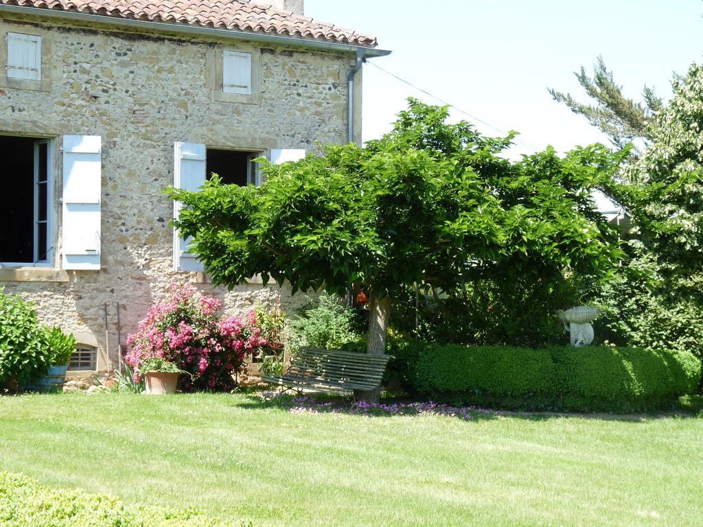 Le Pouy Bed & Breakfast Termes-d'Armagnac Exterior foto